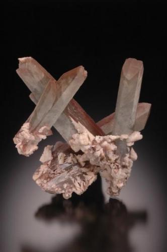 Barite with Dolomite
Frizington, West Cumberland Iron Fld. 
11.4 x 7.7 x 12.3 cm
Cumberland, England (Author: Gail)