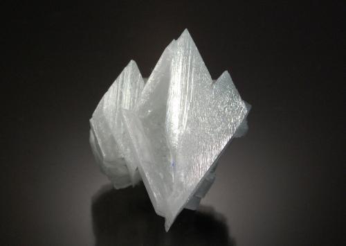 Adularia<br />Hachupa, Shigar District, Gilgit-Baltistan (Northern Areas), Pakistan<br />4.1 x 3.3 x 3.0 cm<br /> (Author: Michael Shaw)