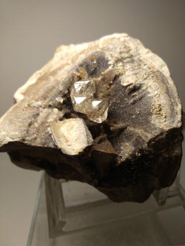 Quartz<br />Rémuzat, Nyons, Drôme, Auvergne-Rhône-Alpes, France<br />75 x 70 mm<br /> (Author: Sante Celiberti)