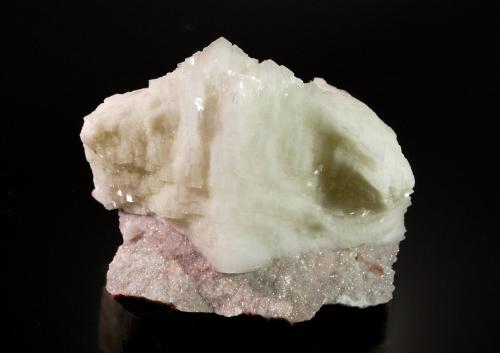 Calcite<br />Tsumeb Mine, Tsumeb, Otjikoto Region, Namibia<br />9.0 x 7.4 x 6.3 cm<br /> (Author: Michael Shaw)