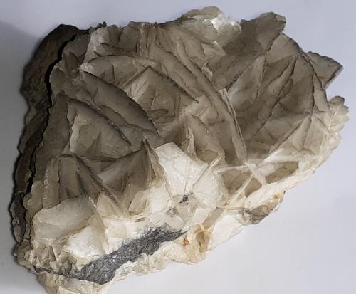 Calcite<br />Příbram, Central Bohemia Region, Bohemia, Czech Republic<br />9 x 7 cm<br /> (Author: Volkmar Stingl)