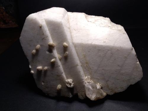 Microcline, Quartz, Muscovite, Albite, 'Tourmaline'<br />Gilgit District, Gilgit-Baltistan (Northern Areas), Pakistan<br />20 x 17 cm<br /> (Author: Sante Celiberti)