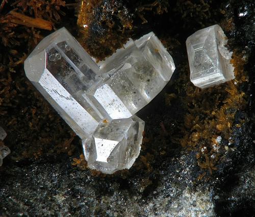 Phosgenita<br />Mazarrón, Comarca Alto Guadalentín, Region of Murcia (Murcia), Spain<br />Campo de visión 3,8 mm.<br /> (Autor: Rewitzer Christian)