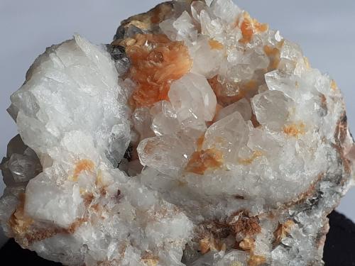 Tinzenite, Quartz<br />Molinello Mine, Graveglia Valley, Ne, Genova Province, Liguria, Italy<br />5 x 4,5 cm<br /> (Author: Volkmar Stingl)