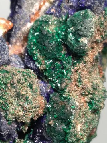 Azurite, Malachite, Tsumcorite, Schultenite, Beaverite-(Cu), Copper, Zincolivenite, Keyite, Calcite<br />Tsumeb Mine, Tsumeb, Otjikoto Region, Namibia<br />85 x 75 mm<br /> (Author: Sante Celiberti)