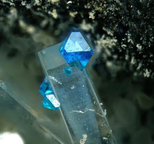 Cumengeite<br />Mazarrón, Comarca Alto Guadalentín, Región de Murcia (Murcia), España<br />FOV 0.7 mm.<br /> (Author: Rewitzer Christian)