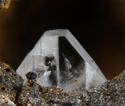 Anglesite<br />Mazarrón, Comarca Alto Guadalentín, Región de Murcia (Murcia), España<br />FOV 2 mm.<br /> (Author: Rewitzer Christian)