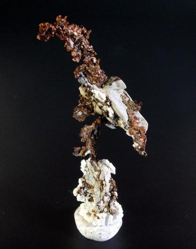 Cobre<br />Corta Santa Bárbara, Minas de Herrerías, Puebla de Guzmán, Comarca El Andévalo, Huelva, Andalucía, España<br />7 x 3 cm.<br /> (Autor: Antonio P. López)