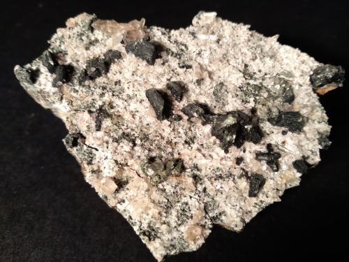 Clinochloro, Cuarzo<br />Valle Ossola, Provincia Verbano-Cusio-Ossola, Piamonte (Piemonte), Italia<br />72 x 56 mm<br /> (Autor: Sante Celiberti)