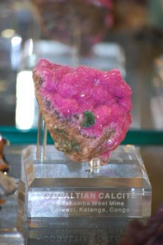 Cobaltian Calcite (Author: Gail)