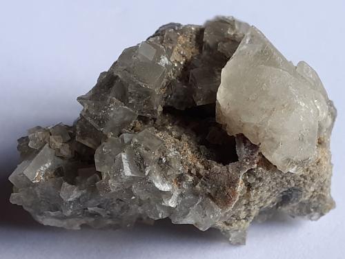 Fluorite, Calcite<br />Weißeck Mountain area, Murwinkel, Lungau, Salzburg, Austria<br />3,5 x 2,5 cm<br /> (Author: Volkmar Stingl)