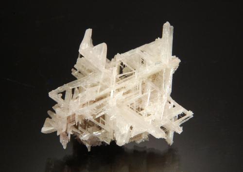 Cerussite<br />Dundas, Zeehan District, West Coast Council, Tasmania, Australia<br />5.0 x 4.0 x 2.0 cm<br /> (Author: Michael Shaw)