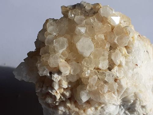Quartz<br />Gaolingxia tunnel (construction site), Jianyang, Nanping Prefecture, Fujian Province, China<br />5,5 x 4,5 cm<br /> (Author: Volkmar Stingl)