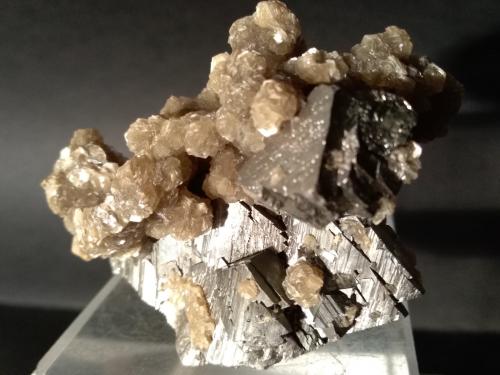 Arsenopyrite, Muscovite<br />Minas da Panasqueira, Aldeia de São Francisco de Assis, Covilhã, Castelo Branco, Cova da Beira, Centro, Portugal<br />76 x 55 mm<br /> (Author: Sante Celiberti)