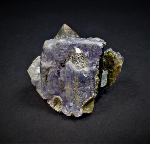 Fluorite, Ferberite, Quartz, Muscovite, Chlorite<br />Minas da Panasqueira, level 1, Aldeia de São Francisco de Assis, Covilhã, Castelo Branco, Cova da Beira, Centro, Portugal<br />3.4 cm x 3 cm<br /> (Author: Don Lum)