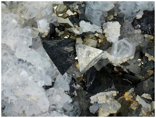 Tetrahedrite, Pyrite, Quartz, Sphalerite<br />Boldut Mine, Cavnic mining area, Cavnic, Maramures, Romania<br />15 cm x 12 cm x 5 cm<br /> (Author: silvia)