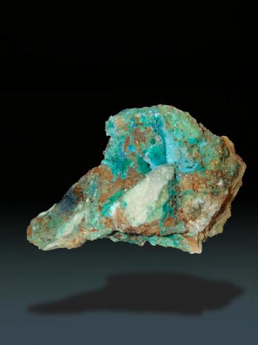 Chrysocolla and Malaquite<br />Reformada Mine, El Pinar de Bédar, Bédar, Comarca Levante Almeriense, Almería, Andalusia, Spain<br />67 mm x 43 mm x 40 mm<br /> (Author: Firmo Espinar)