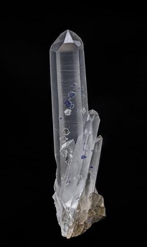 Quartz, Fluorite<br />Amborompotsy, Ambatofinandrahana District, Amoron'i Mania Region, Madagascar<br />11.1 x 3.2 cm<br /> (Author: am mizunaka)