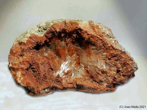 Yeso<br />Keuper outcrop, De la Fuente Ravine, La Pesquera, Comarca La Manchuela Conquense, Cuenca, Castilla-La Mancha, Spain<br />115 x 70 mm<br /> (Autor: Joan Niella)