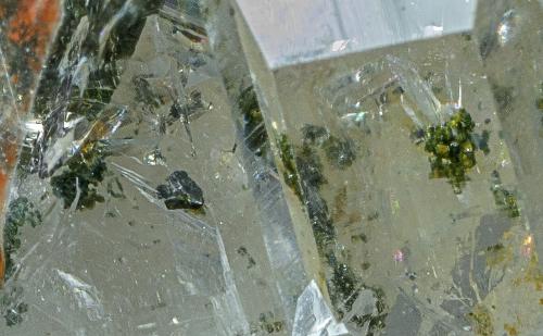 Quartz, Epidote<br />Smerwick Harbour, Smerwick, County Kerry, Ireland<br /><br /> (Author: am mizunaka)