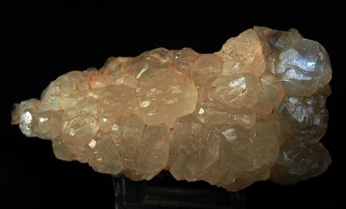 Calcita<br />Alicante / Alacant, Comunidad Valenciana / Comunitat Valenciana, España<br />9.5 x 4.5 cm<br /> (Autor: Pedro Antonio)