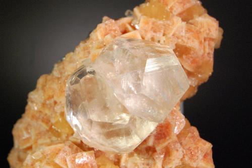 Calcite<br />Sarbaiskoe deposit, Rudny, Kostanay Region, Kazakhstan<br />6.8 x 5.6 cm<br /> (Author: Michael Shaw)