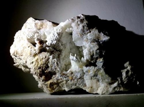 Aragonite and Calcite<br />Lascari, Metropolitan City of Palermo Province, Sicily, Italy<br />27 x 20 cm / Aragonite: 5 cm<br /> (Author: mineralenzo)