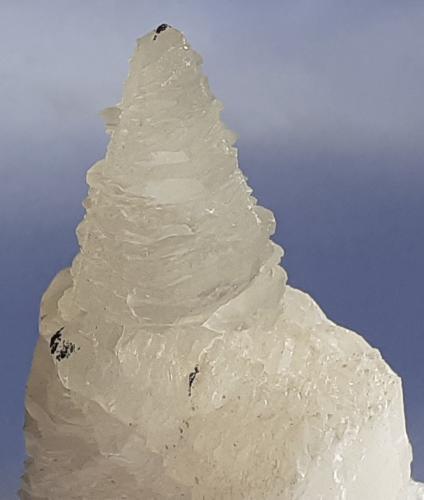 Calcite, Pyrite<br />Wuyi tunnel north (construction site), Wuyishan, Nanping Prefecture, Fujian Province, China<br />5 x 2,5 cm<br /> (Author: Volkmar Stingl)
