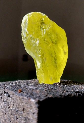 Sulfur<br />Cozzo Disi Mine, Casteltermini, Agrigento (Girgenti) Province, Sicily, Italy<br />4.5 x 2.5 x 3 cm<br /> (Author: mineralenzo)