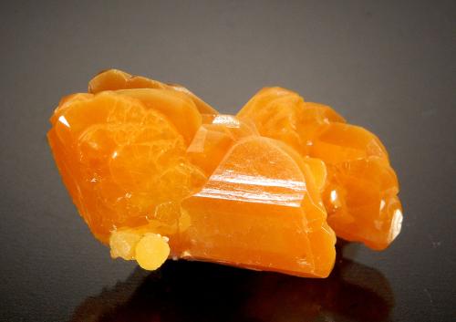 Wulfenite<br />La Morita Mine, Municipio Ascención, Chihuahua, Mexico<br />2.5 x 1.5 cm<br /> (Author: Michael Shaw)