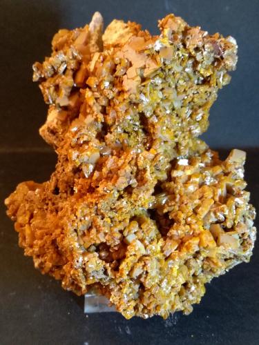 Wulfenite<br />Los Lamentos Mountain Range, Municipio Ahumada, Chihuahua, Mexico<br />11 x 9,5 cm<br /> (Author: Sante Celiberti)