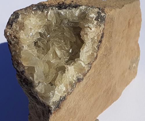 Calcite<br />Kamsdorf, Unterwellenborn, Saalfeld-Rudolstadt District, Thuringia/Thüringen, Germany<br />10 x 8 cm<br /> (Author: Volkmar Stingl)