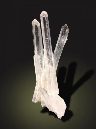 Quartz<br />Municipio Bolívar, Vélez Province, Santander Department, Colombia<br />32 mm x 53 mm x 24 mm<br /> (Author: Firmo Espinar)