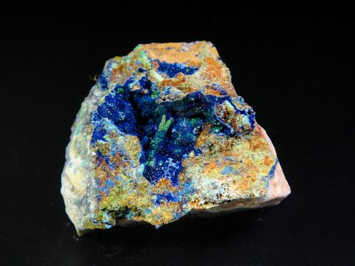 Zincolivenita, Azurita<br />La Cena del Depósito Claim, Huércal-Overa, Comarca Levante Almeriense, Almería, Andalusia, Spain<br />4 x 3,5 cm.<br /> (Autor: Antonio P. López)