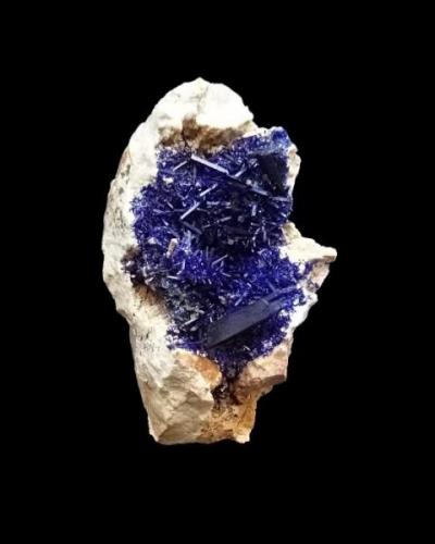 Azurite
6cm
Kerrouchen,Morroco. (Author: parfaitelumiere)