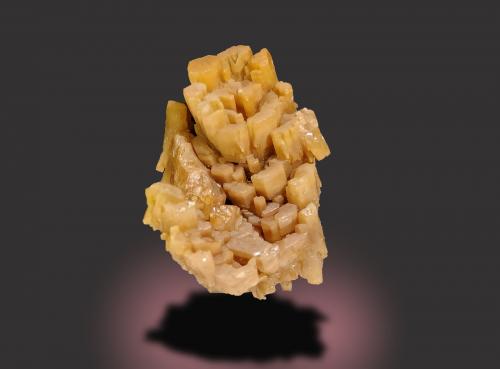 Pyromorphite<br />Resuperferolítica claim, Cerro de la Canaleja, Santa Eufemia, Comarca Los Pedroches, Córdoba, Andalusia, Spain<br />18 mm x 22 mm x 16 mm<br /> (Author: Firmo Espinar)