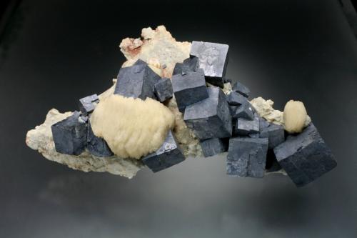 Galena and Calcite<br />Mina Mid-Continent, Picher Field, Treece, Distrito Tri-State, Condado Cherokee, Kansas, USA<br />18x8x6 cm overall size<br /> (Author: Jesse Fisher)