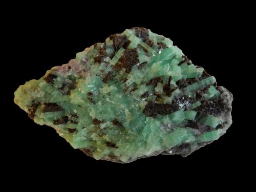 Beryl (variety emerald)<br />Dayakou Mine, Mengdong township, Malipo, Wenshan Zhuang and Miao Autonomous Prefecture, Yunnan Province, China<br />65 mm x 40 mm x 15 mm<br /> (Author: Dany Mabillard)