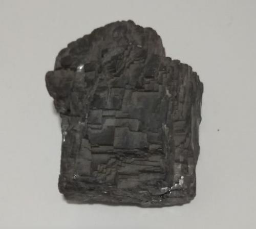 Galena<br />Distrito Linares-La Carolina, Santa Elena, Comarca Sierra Morena, Jaén, Andalucía, España<br />3´5 x 3 x 2´5 cm<br /> (Autor: José Mnuel Sanjuán Torcal)