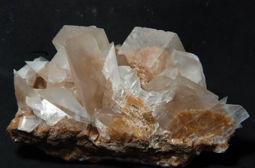 Calcita<br />Canteras de mármol, Estremoz, Distrito Évora, Región Alentejo, Portugal<br />12.5 x 8 cm<br /> (Autor: Pedro Antonio)