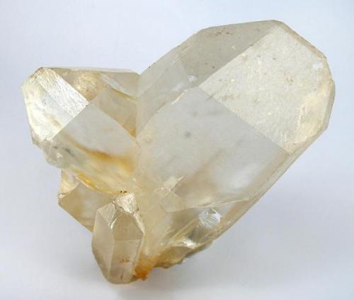 Quartz - Japan-law twin
Otome mining district, Miyamoto, Yamanashi Prefecture, Honshu, Japan
ex. Frederick Canfield collection
7.5 X 6.1 X 2.7 cm (Author: GneissWare)