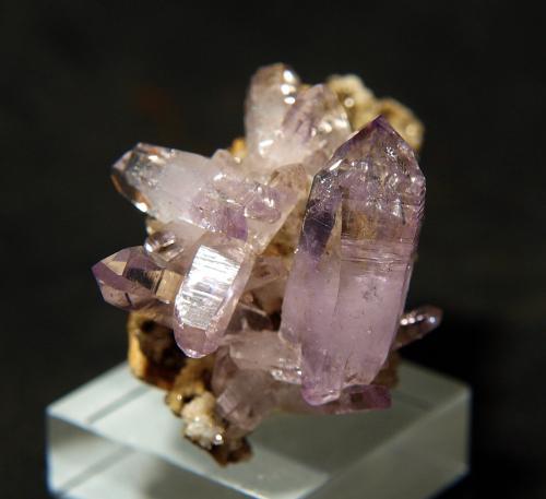 Cuarzo (variedad amatista)<br />México<br />3.5 x 4.5 cm<br /> (Autor: Pedro Antonio)