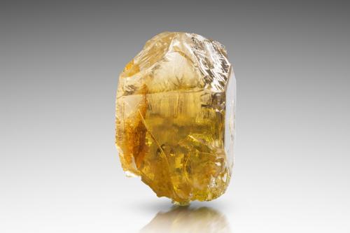 Danburite<br />Mogok Valley, Mogok Township, Pyin-Oo-Lwin District, Mandalay Region (Mandalay Division), Myanmar (Burma)<br />2 x 2.5 x 4.5 cm<br /> (Author: MIM Museum)