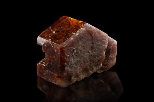 Bastnäsite-(Ce)<br />Zagi Mountain, Hameed Abad Kafoor Dheri, Peshawar, Khyber Pakhtunkhwa, Pakistan<br />5 x 3 x 4 cm / main crystal size: 5.0 cm<br /> (Author: MIM Museum)