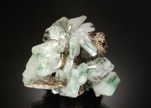 Barite<br />Shangulowé Mine, Kambove District, Katanga Copper Crescent, Katanga (Shaba), Democratic Republic of the Congo (Zaire)<br />6.0 x 3.0 x 3.0 cm<br /> (Author: Michael Shaw)