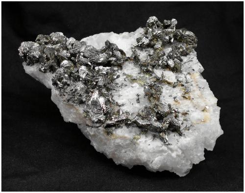 Marcasite, Quartz<br />Bou Nahas Mine, Oumjrane mining area, Alnif Commune, Tinghir Province, Drâa-Tafilalet Region, Morocco<br />140 mm x 90 mm x 80 mm<br /> (Author: silvia)