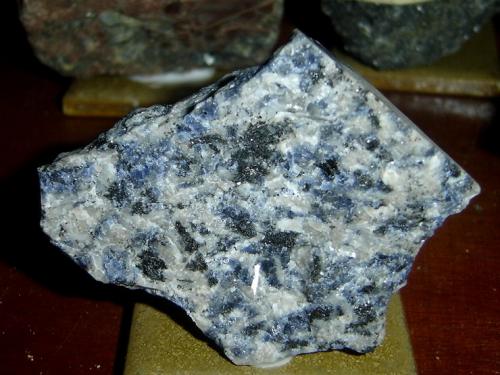 Sodalita<br />Itaju do Colônia, Centro-Sul Baiano, Bahia, Northeast Region, Brazil<br />7 x 5,5 x 4 cm<br /> (Autor: Anisio Claudio)