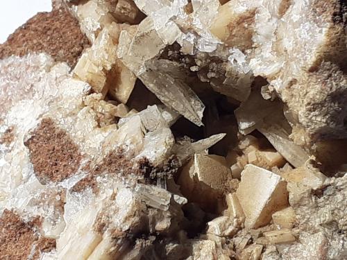 Aragonite, Magnesite, Baryte<br />Magnesite deposit, Bürglkopf, Hochfilzen, Kitzbühel District, North Tyrol, Tyrol/Tirol, Austria<br />9 x 9 cm<br /> (Author: Volkmar Stingl)