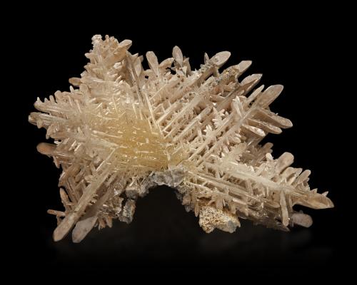 Cerusita<br />Mina Tsumeb, Tsumeb, Región Otjikoto, Namibia<br />24 x 16 x 6 cm<br /> (Autor: Museo MIM)