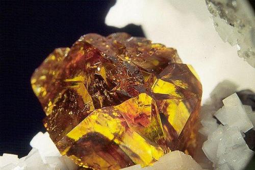 Sphalerite with Dolomite
Mina Las Mánforas, Áliva, Picos de Europa, Cantabria, Spain
1 cm crystal (Author: James)